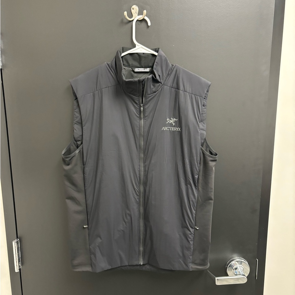 Arc’teryx Atom Vest Men’s Size Large in Black